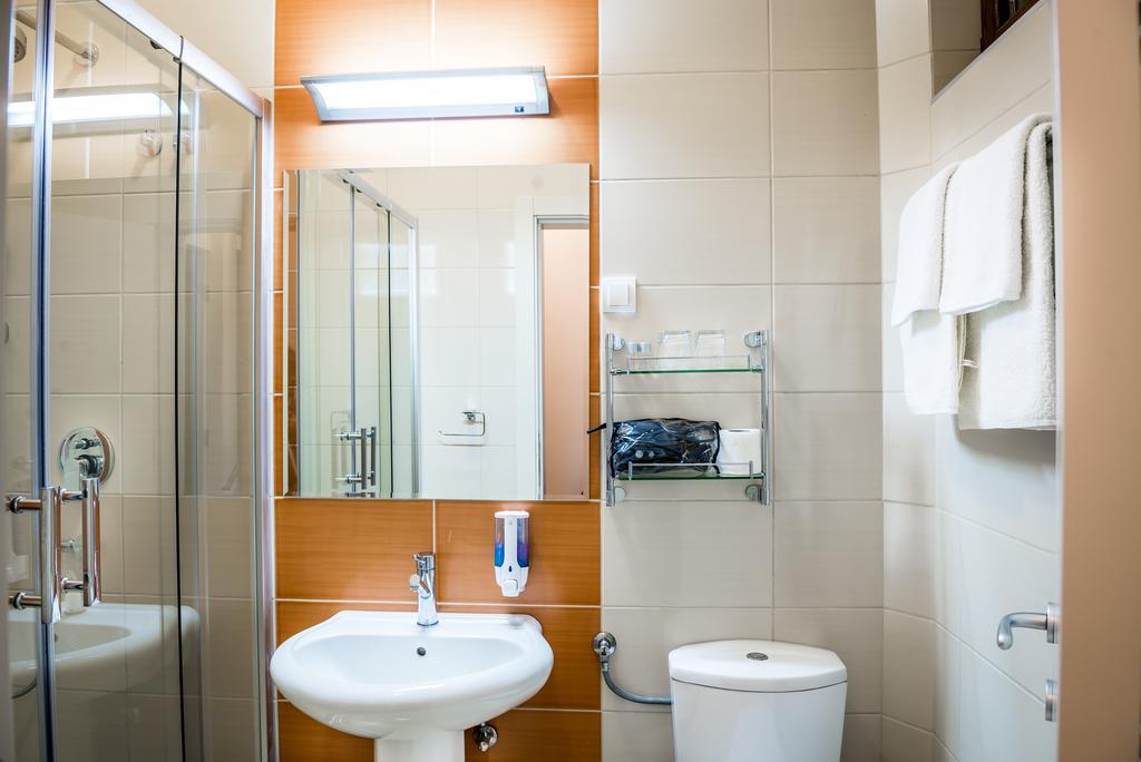 B&B Posejdon Sremska Mitrovica Camera foto